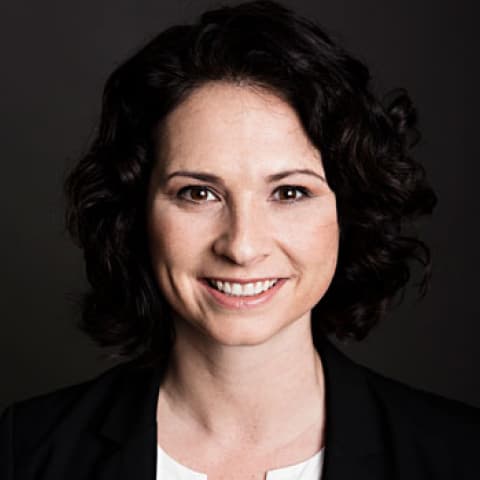 Megan T. Burns Receives the Justice, Advocacy & Community Leadership Award at Coliseum 60