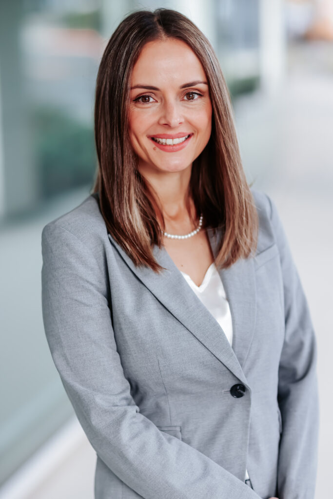 Mahsa Gholami